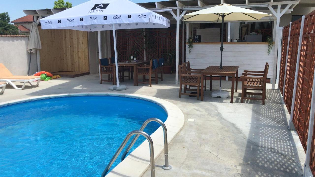 Breeze Villa Mamaia Nord Navodari Exterior photo