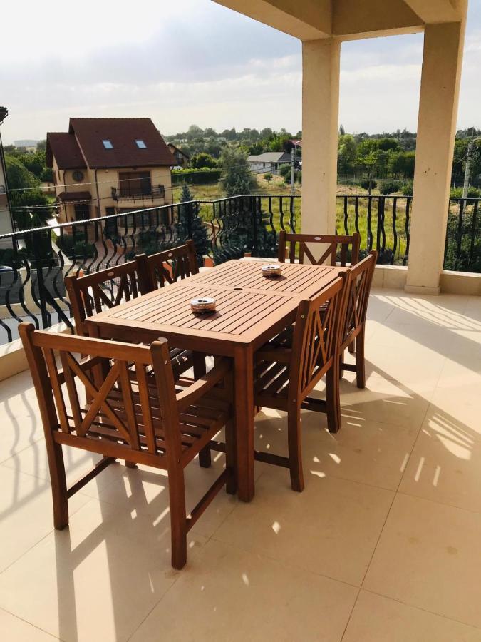 Breeze Villa Mamaia Nord Navodari Exterior photo